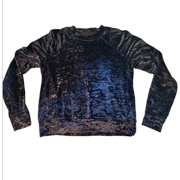 Lululemon🍋 Black Velvet Spandex Top Size 8(P2P 20” flat) - Picture 5 of 7